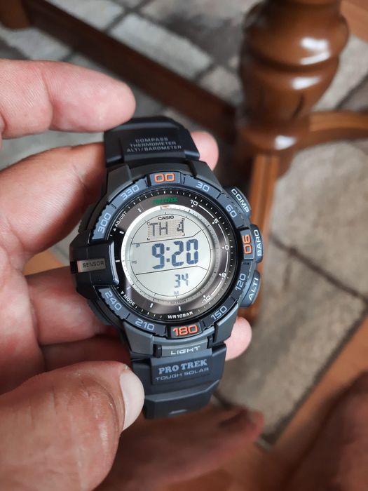 Casio Edifice și ProTrek