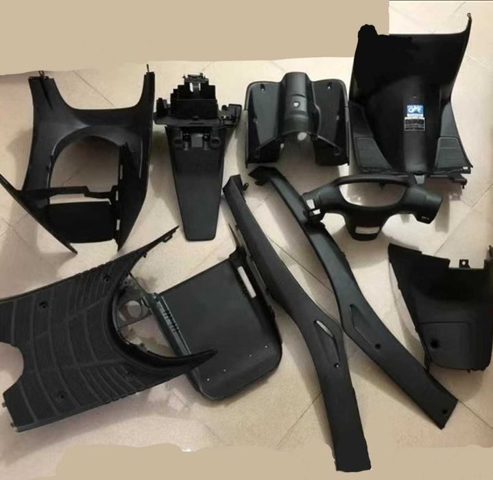 Honda DIO пластики и стекло от фары и паворотнига, новые асе