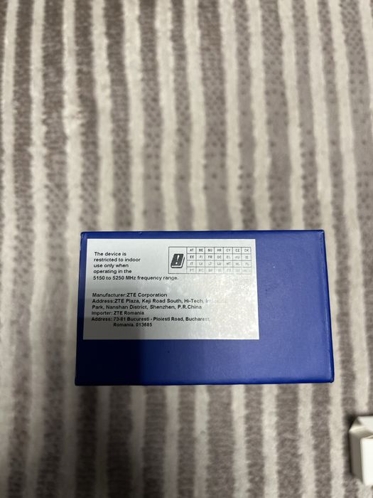 Telefon mobil ZTE Blade V40 Design