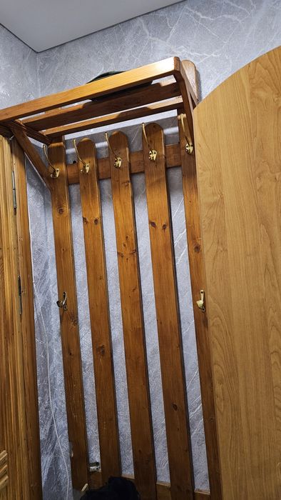 Продам прихожку срочно