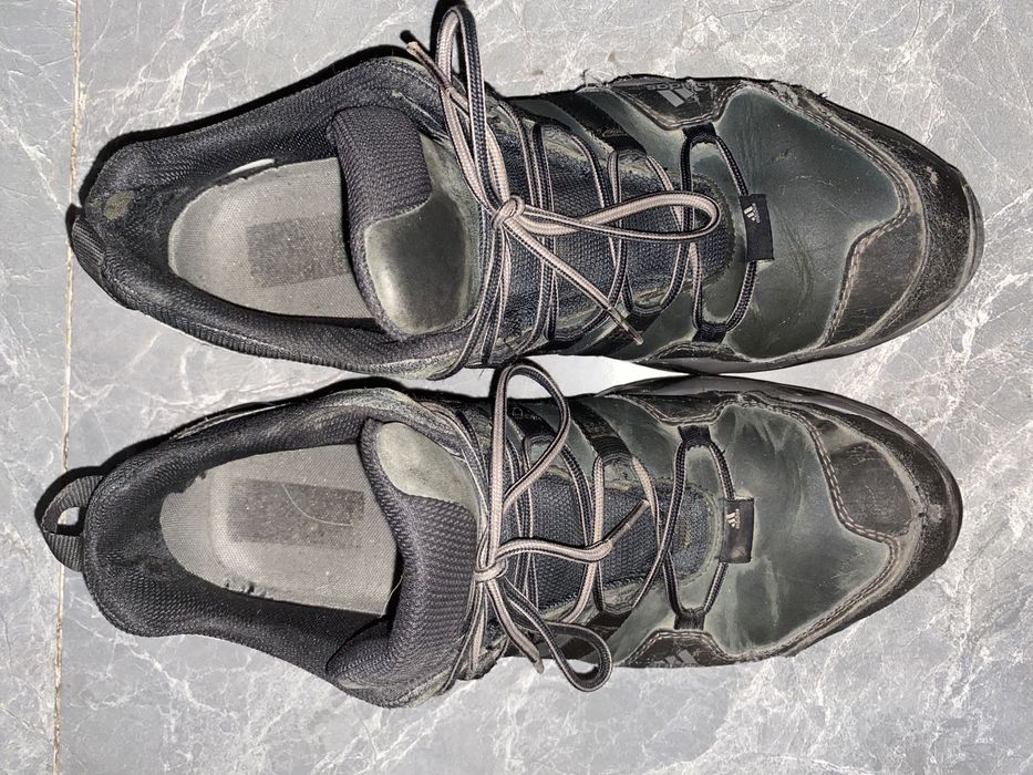 Продам кроссовок от Adidas original