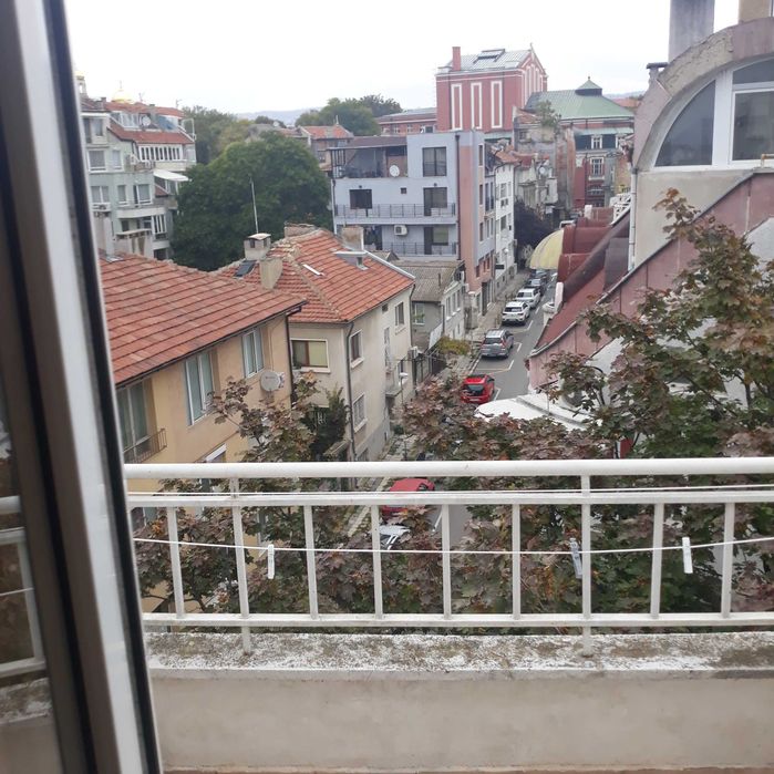 Дава се под наем Двустаен апартамент в Варна, Автогара - 60 кв.м за 438.6 € - Снимка #4