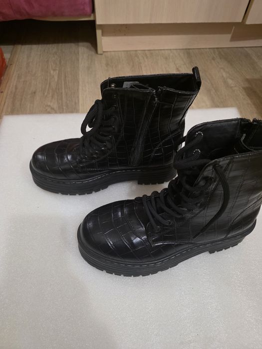 Ботинки для девушек,  зимние,  р. 39