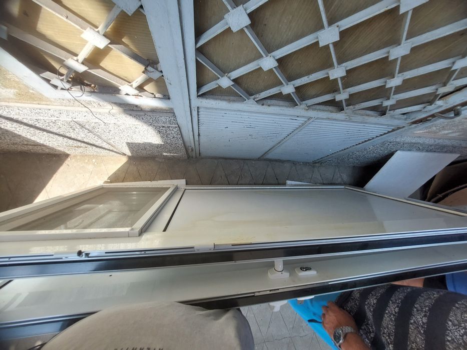 Алуминиева двойна врата