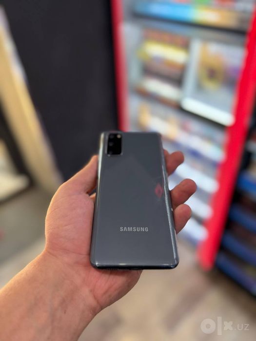 Samsung  s20 8/128 ветнам дуал  сим