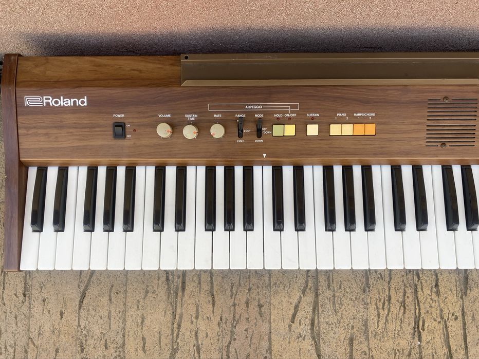 HP-30. Piano Plus30.