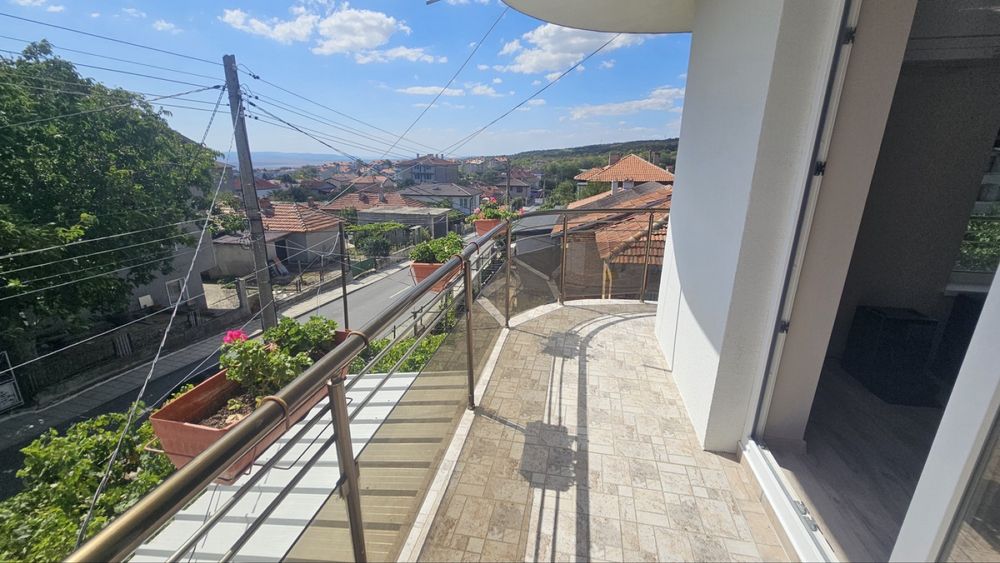 Дава се под наем Етаж от къща в Варна, Младост 1 - 150 кв.м за 510 € - Снимка #7