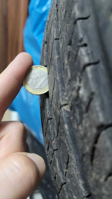 Гуми BARUM BRAVURIS 5 -  215/60 R16 XL - Барум БРАВУРИС 5 - 4БР