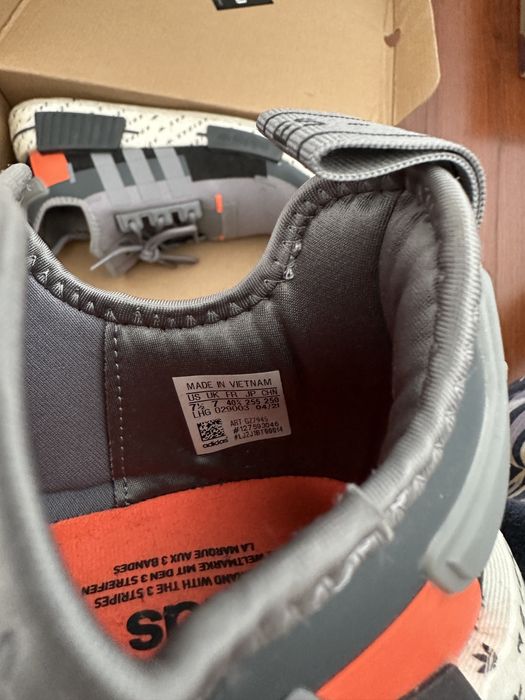 Мужские кроссовки adidas