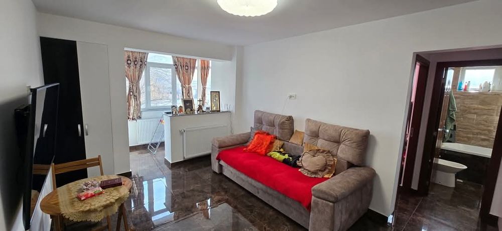 Renovat in totalitate -doar va așezați lucrurile-negociabil