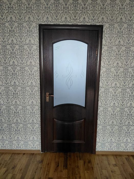 Есіктер 6 есік жарап тұрған тез алып кетсе дұрыс болар еді