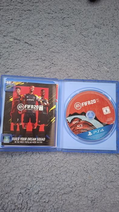 Playstation 4/ ps4 slim