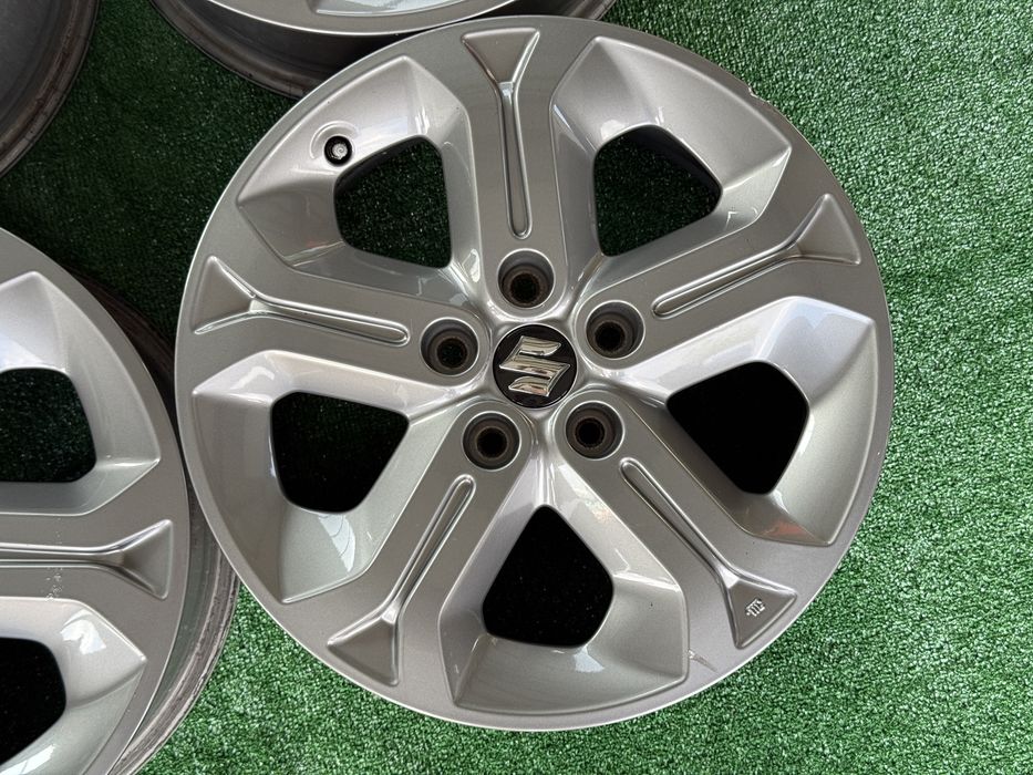 4бр. ОТЛИЧНИ 17” ОРИГИНАЛНИ Джанти 5х114.3 за -SUZUKI Grand Vitara/Vitara/Sx4/S-Cross/TOYOTA RAV4, LEXUS- 6.5Jx17H2, ET50