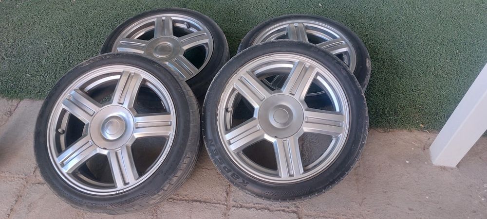Диски и шины продаю 195/45/16
