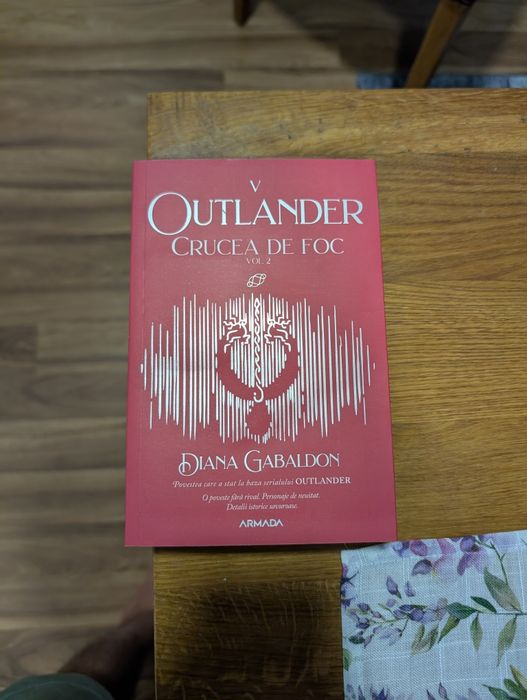 Outlander, 6 volume