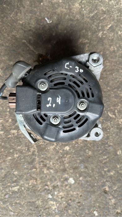 Генератор на Toyota Camry 30/35 2AZ 2.4