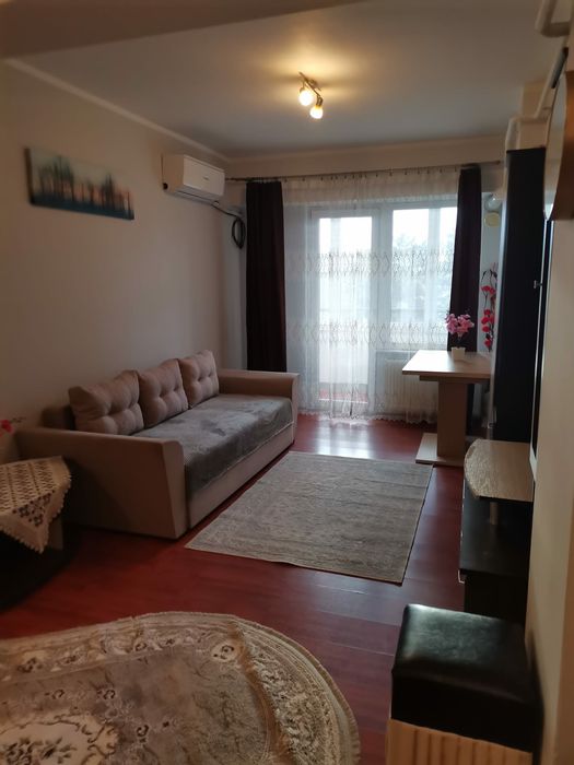 Închiriez apartament 2 camere Zamca