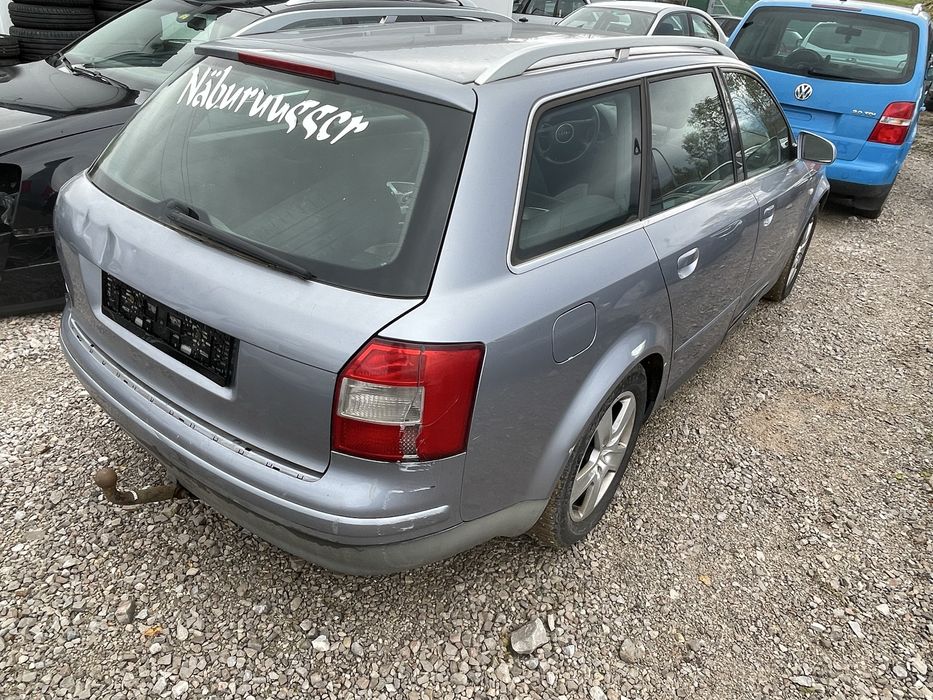Audi A4 B6 1.9TDi 131 к.с. На части