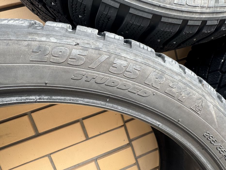 Michelin Latitude x-ice north 295/35/21