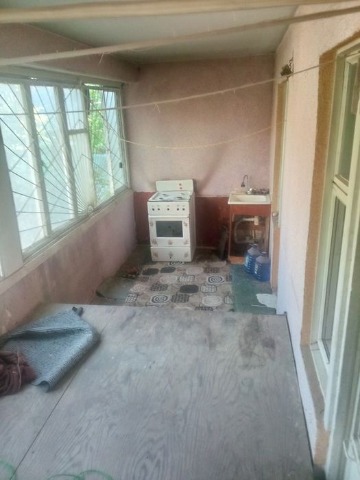 2 хоналик квартира узок муддатка ижарага берилади
