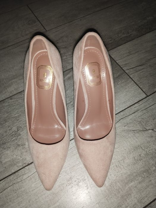 розовые туфли женские