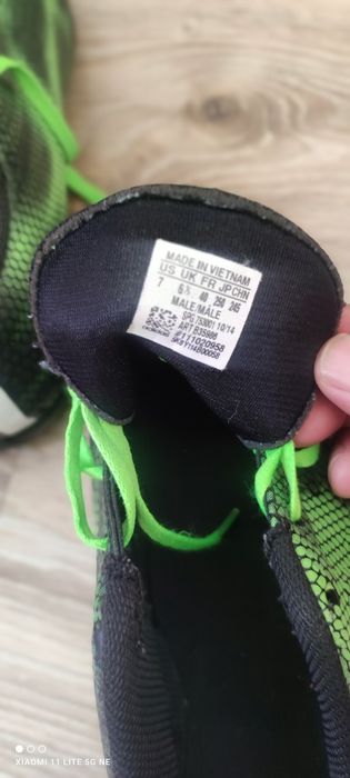 Adidas футболни обувки 40 номер