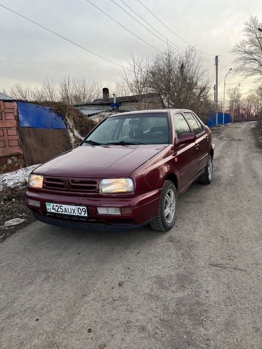 Продам или обменя венту 1992  ( 1.8 моно )