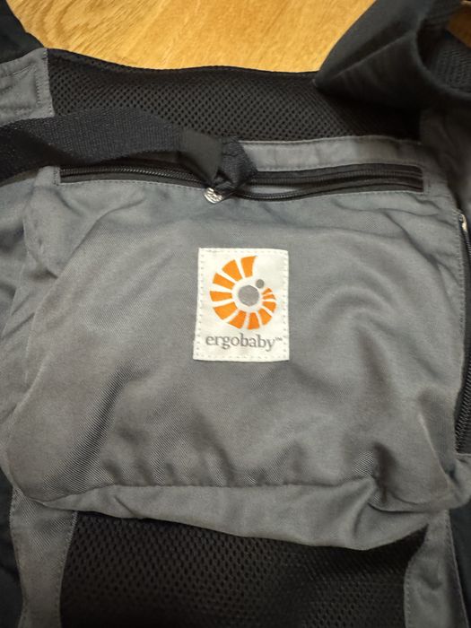 Ergobaby ергономична раница