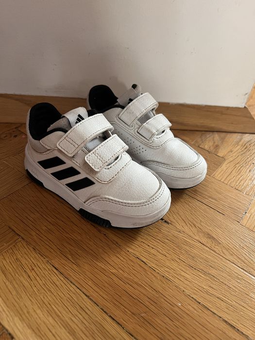 Маратонки Adidas