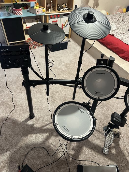 Roland TD-07DMK V-Drums Electronic Drum Kit – Excellent Condition