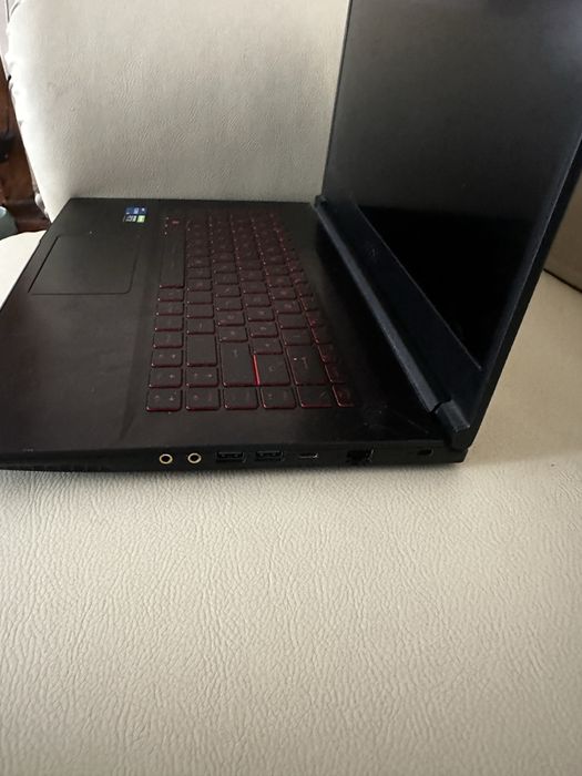 [OFERTA] Vând laptop de gaming MSI