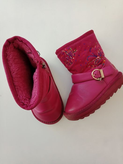 Зимние сапожки. Размер 24.