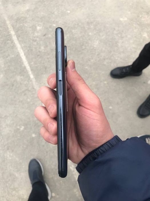 Например,Poco X3 pro