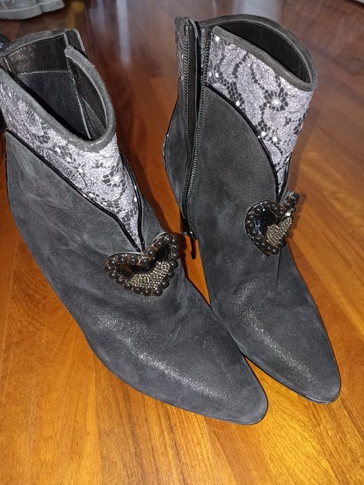 Дамски боти Accademia