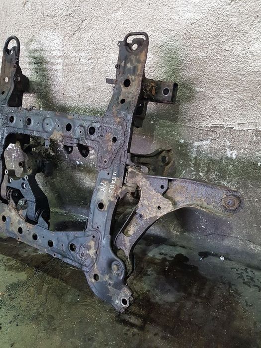 Jug motor Suzuki Grand Vitara 1.9 DDIS 2006 - 2012 129CP F9QB (818) Diesel