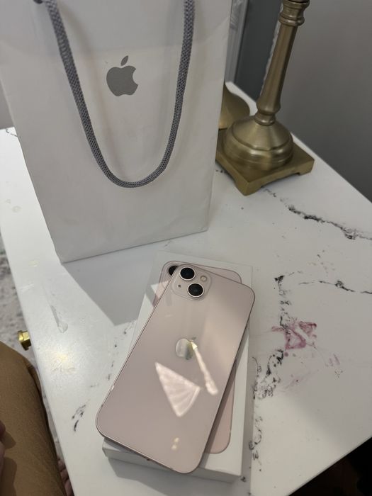 Продам iphone 13 - 256