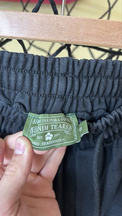 DENIMTEARS къси панталони