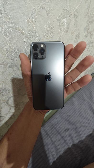 iPhone 11 pro 64 g