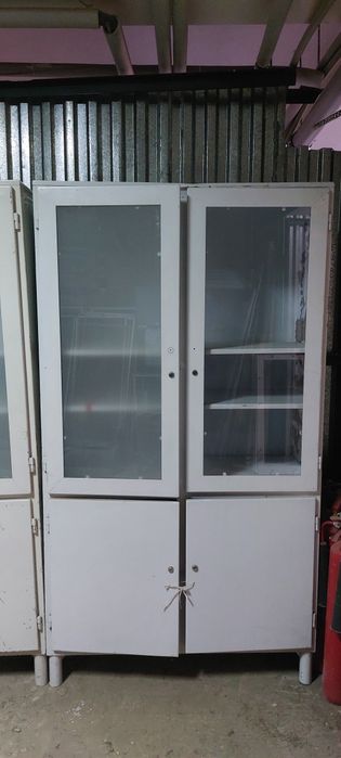 Медициналық шкафтар