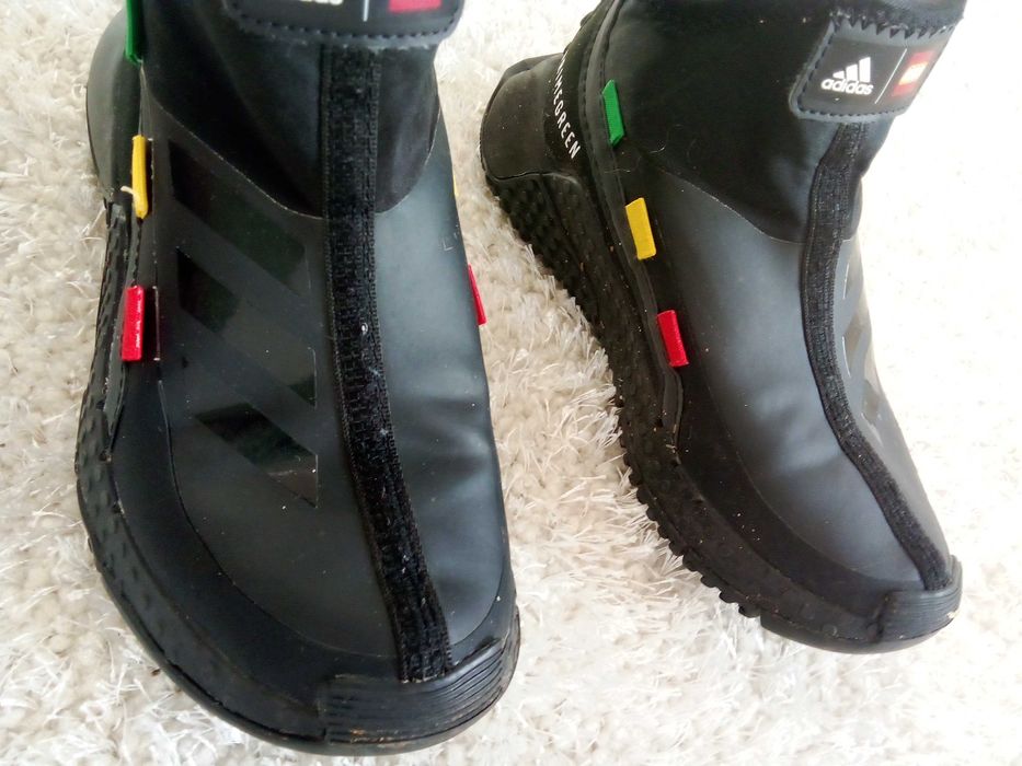 Маратонки Adidas lego момче, н-р 29 - 29 евро.