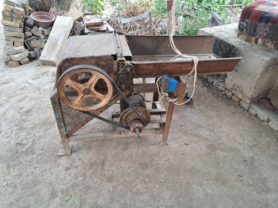 Oʻtchiqarar mashinka