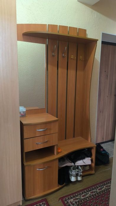 Отдам бесплатно шкафы