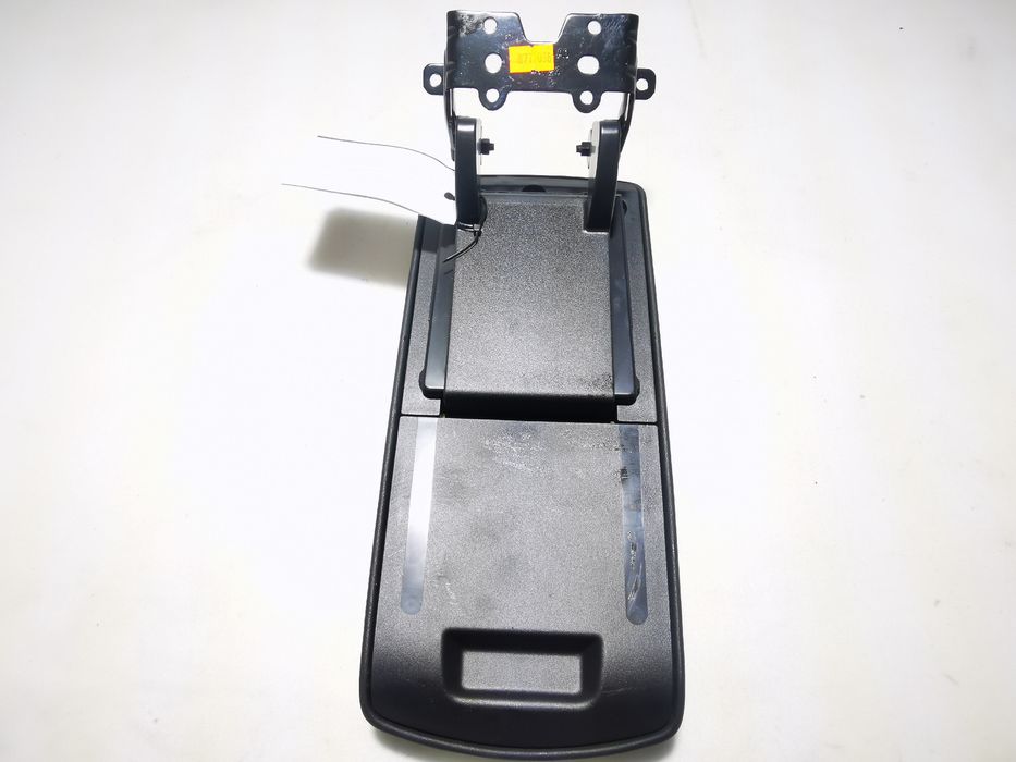 Cotiera consola centrala Citroen C4 3 2025 1.2 BENZINA EB2ADTS / UE64