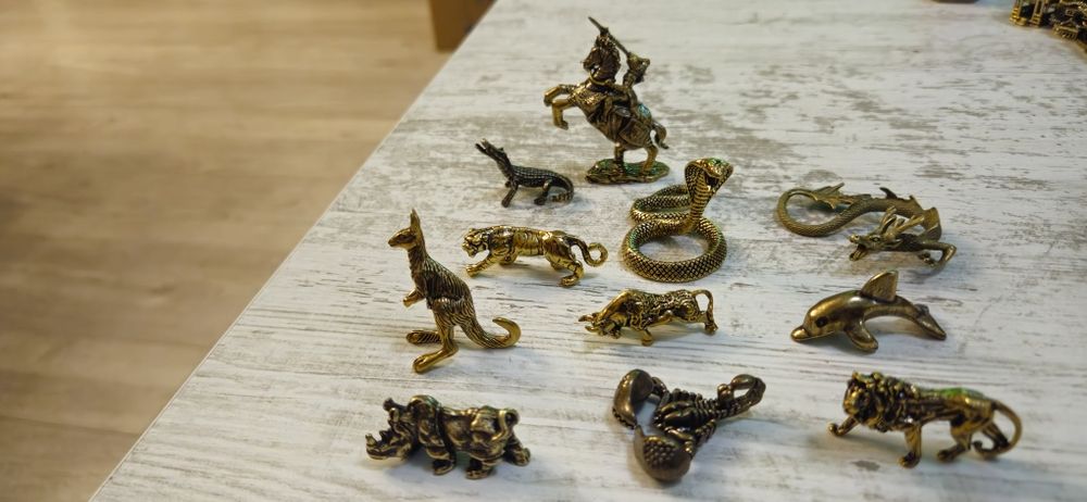 Vand obiecte traditionale asiatice+animale de bronz,de colectie.8 poze