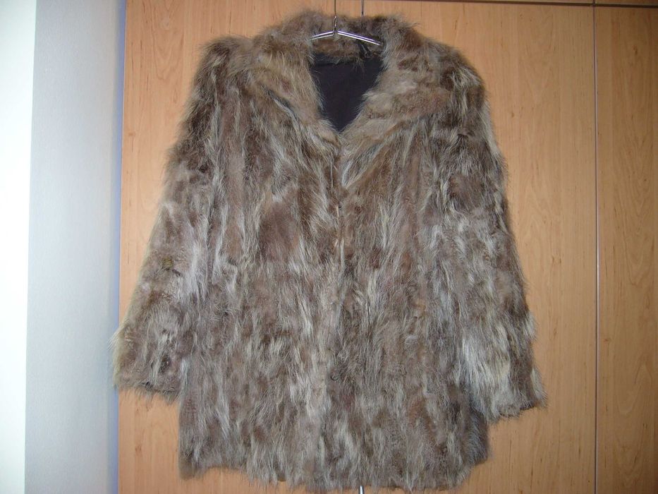 Кожено палто от енот