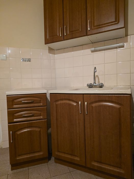 Продавам модулна кухня