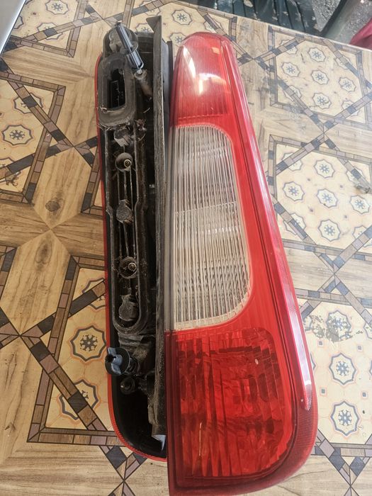 Stop dreapta stânga  aripa Ford Focus C-Max, 2003-2007