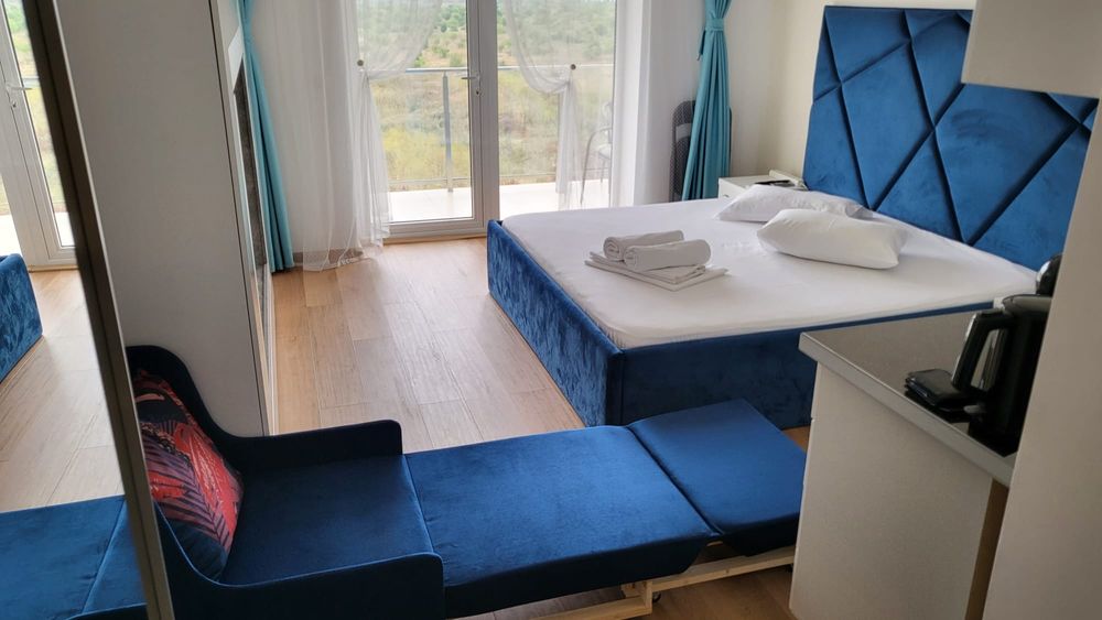Particular inchiriez camera in Blaxy Resort Olimp