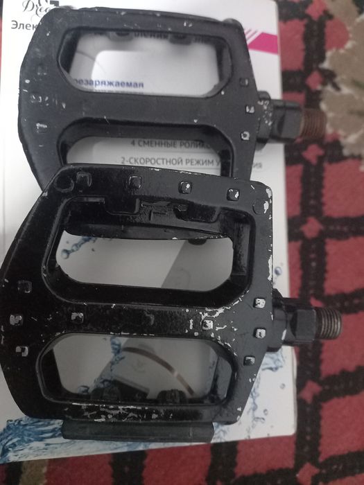 Педали для велосипеда