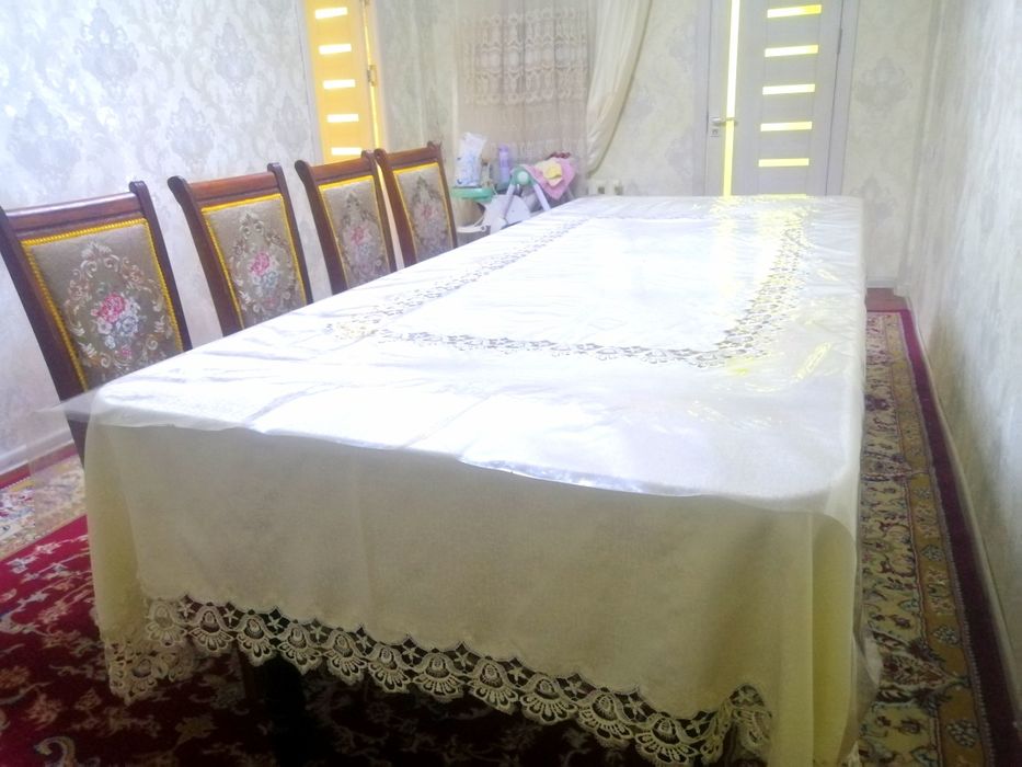 Стол стул сотилади 10тали!!